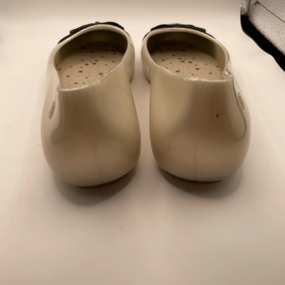 Mini Melissa Vegan Black and Cream now Flats size 3 girls